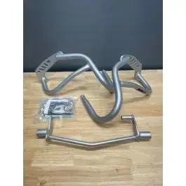 Bargain Hepco & Becker Engine Guard BMW R1200 R 2011-2014 Silver USED & DISCOUNTED
